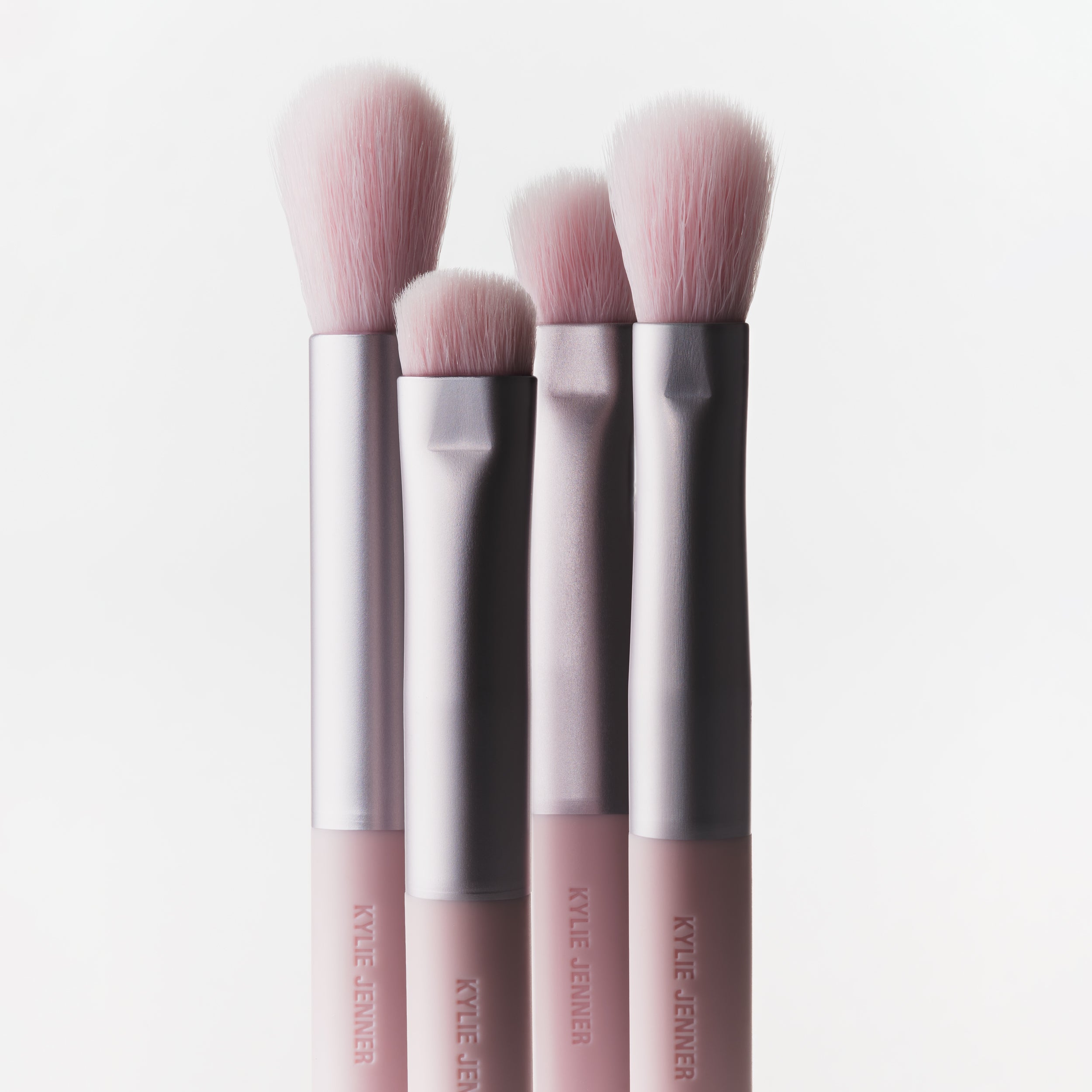 Alternative view of Eyeshadow Brush & Classic Matte Palette & Kylash Mascara Bundle